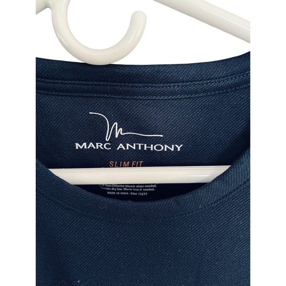 Marc Anthony Mens Slim Fit Long Sleeve Crew Neck Shirt Navy Blue Cotton Bld NWT - Picture 3 of 4